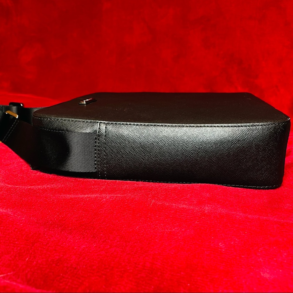 Michael Kors Men’s Andy Flight Bag Black Crossbody - Picture 6 of 15